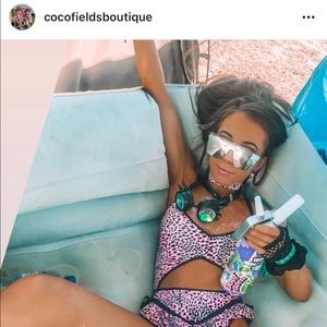 Cocofields Boutique ‘Life in Color’ festival rave bodysuit 🐾